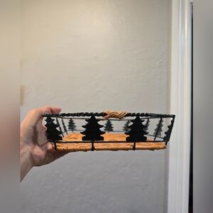 Serving Tray for 13" x 9" / Woven Bottom Metal Pine Trees